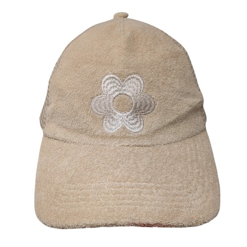 Divided m snapback - by,